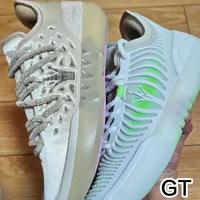 【布拉格方程】Joker2GT对比2普通版 GT特有中底粗胚发泡超临界，RPU外底，龙骨鞋面。
GT和普通版鞋垫都是粗胚发泡超临界
#球鞋 #内容过于真实 #内容启发搜索 #哎呦喂你鞋真好看 #好鞋推荐