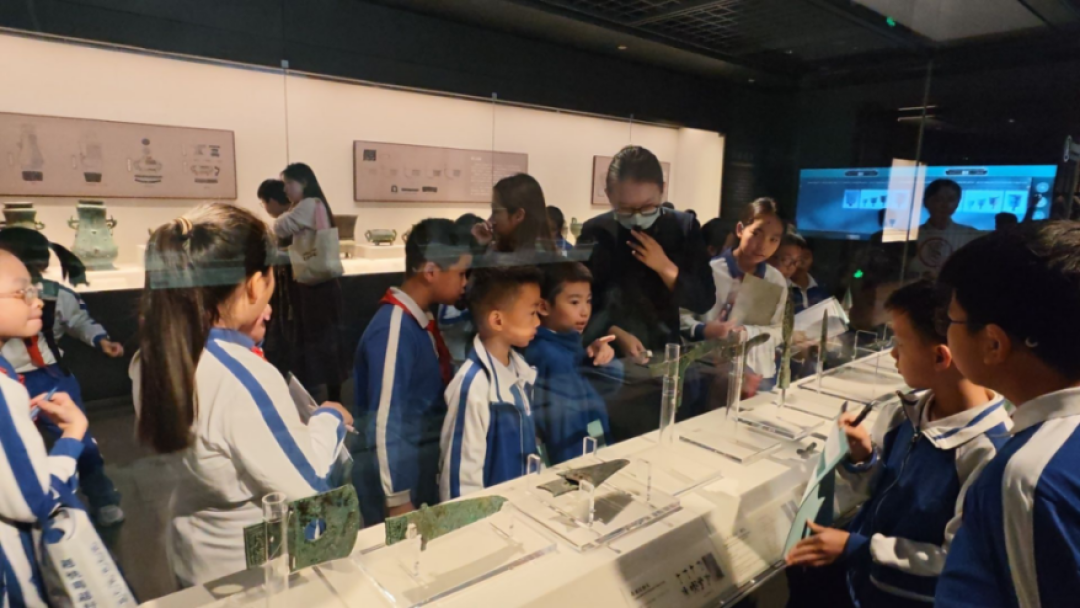 学生发展 | 半日探世界,博物馆奇妙问:青铜解密行动!