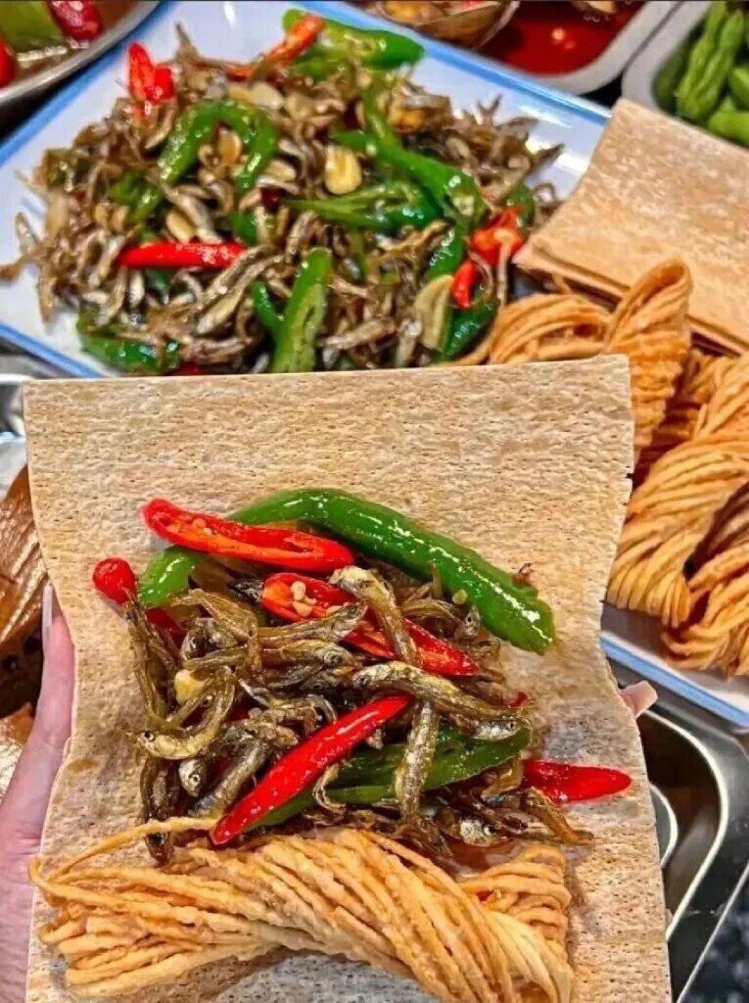 当“00后”掌管年夜饭,画风彻底变了…🤪来晒晒你家的年夜饭!