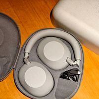 8K回报率≠必买！客制化键盘、电竞鼠标与游戏耳机的真实体验关键