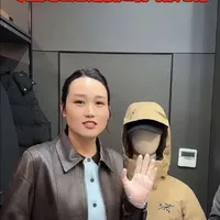 始祖鸟滑雪服压胶易开，专业处理后蓬松如初可放心穿#始祖鸟 #始祖鸟冲锋衣 #始祖鸟专业洗护 #珍爱姐衣物洗护修复中心