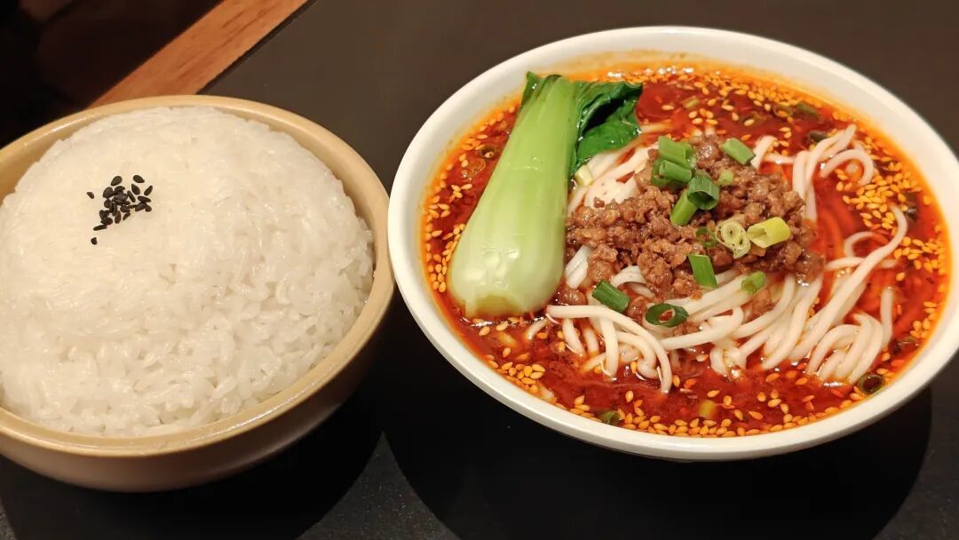 探店石家庄—麻六记,俏江南的青春版?