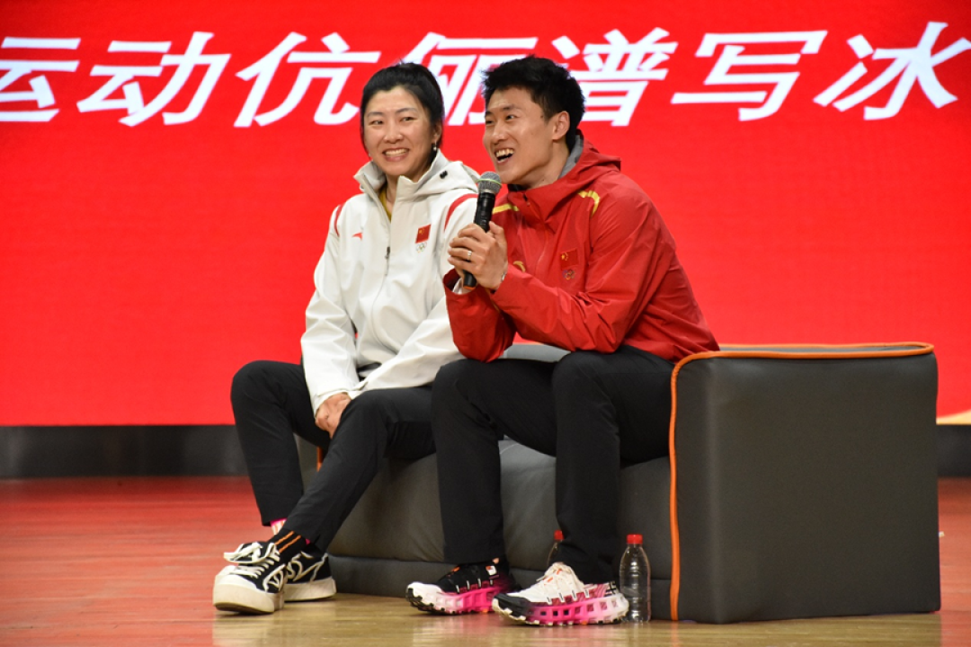 双双夺金!“桃心组合”兑现在哈工大许下的承诺