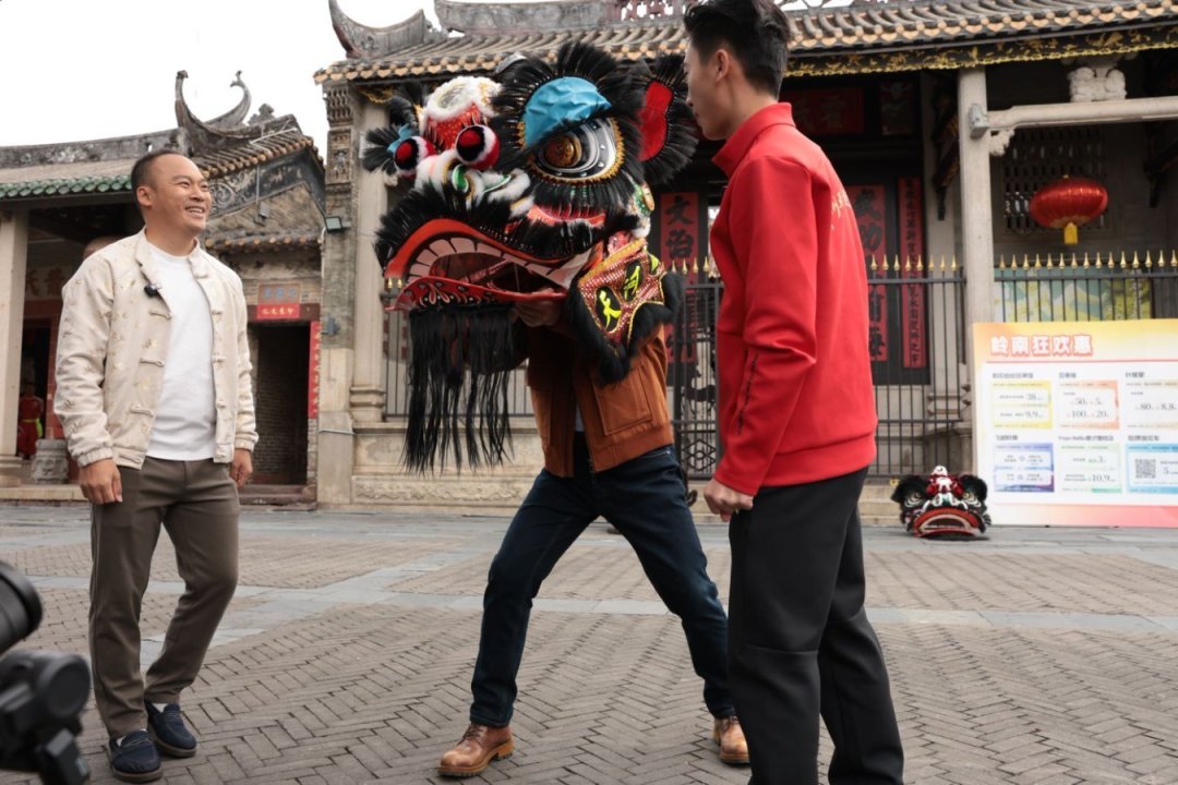 当博物馆不再“高冷”,00后正沉浸式寻根,让非遗活在当下