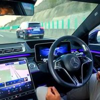 2025年12月中国首批L3级自动驾驶许可落地，长安深蓝SL03、北汽极狐阿尔法S获批