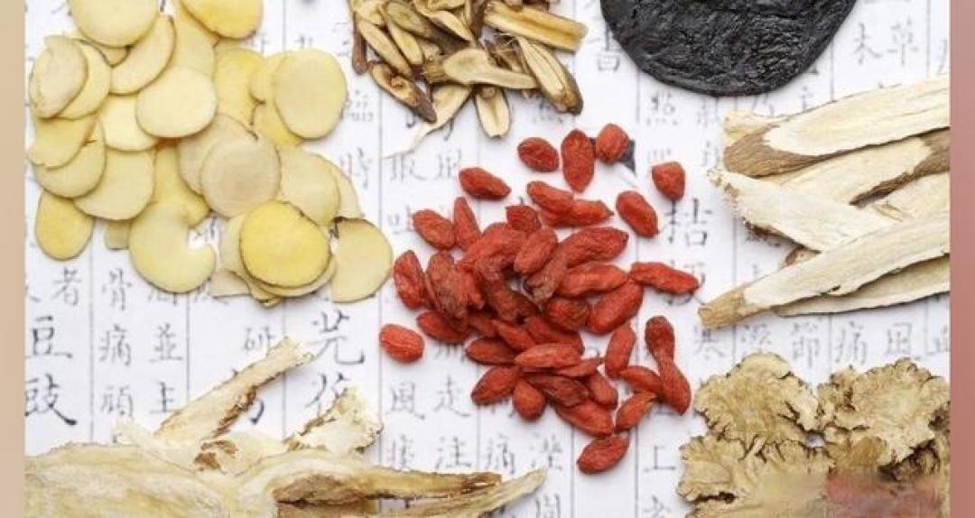提升脾胃运化功能,执业药师整理6组经典中成药组合。