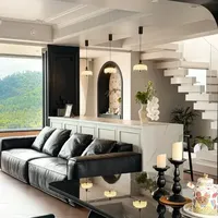 轻法装修丨“一镜到底”我的240m²新家🎉 🏠房子建面240m²复式楼
家里全屋木作以赫本色彩搭配
奶油灰色为主基调
烟熏黑色作为辅色点缀
本期一镜到底把家里的全景完整分享出来！ 
#装修 #全屋定制 #法式轻奢 #一镜到底看我家 #家的样子