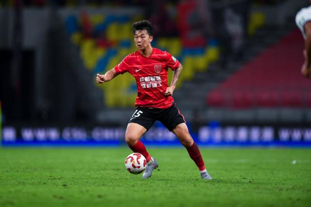 中超一夜3大转会:前泰山门将投奔李金羽,27岁国脚加盟升班马