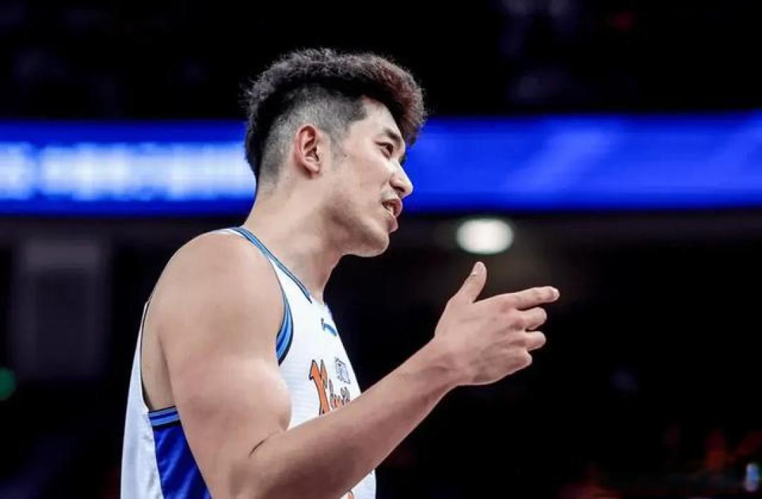 CBA一夜三消息！赵睿今日复出，吴冠希轻微骨裂，徐杰全明星票王