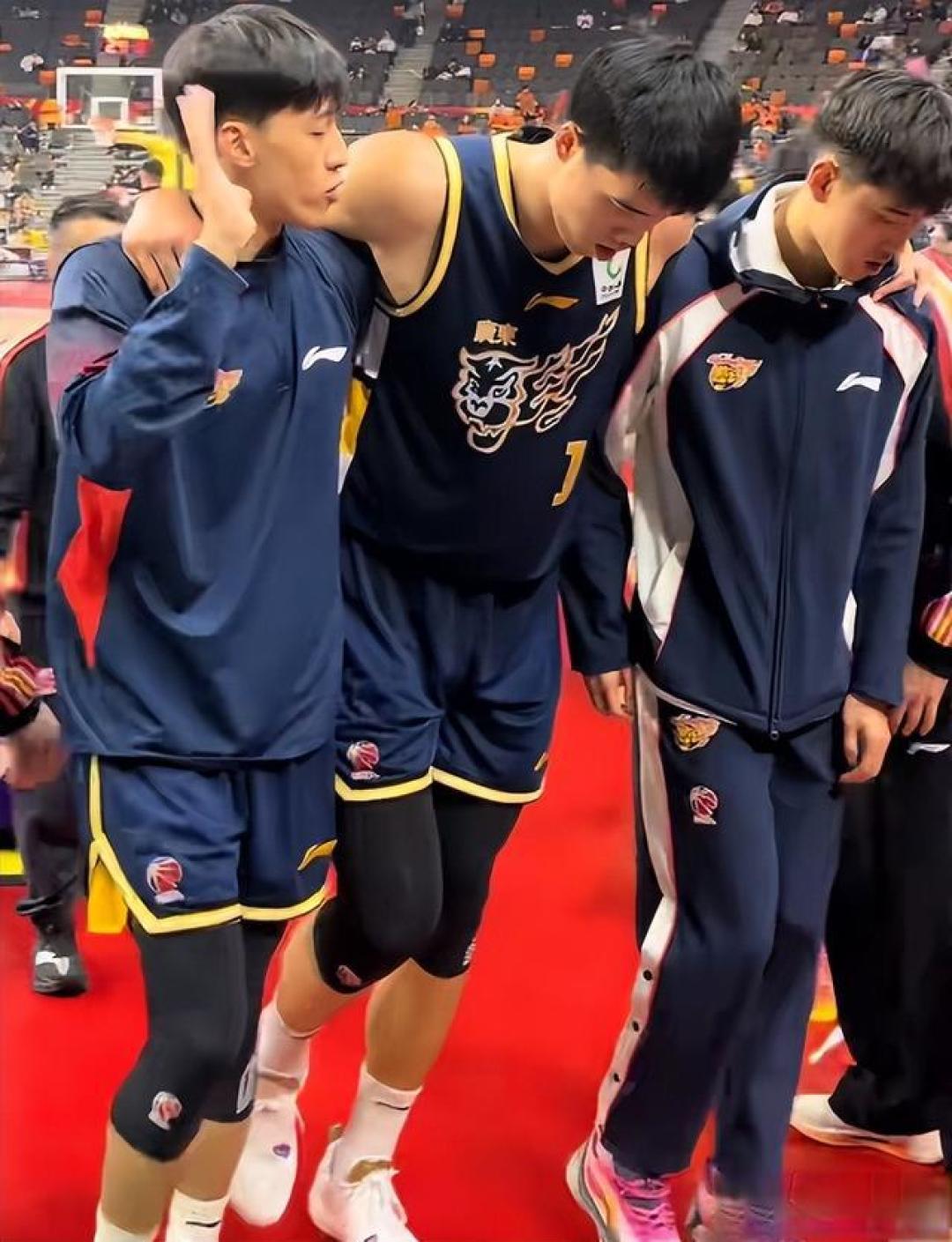 焦泊乔伤情更新!广东遭晴天霹雳,还有3个坏消息让杜锋更加上火
