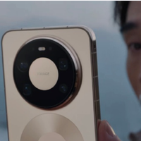 华为Mate 80 Pro Max：信号与续航碾压竞品，但鸿蒙生态短板劝退iOS用户