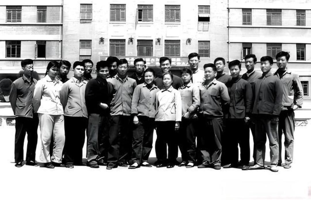 长篇小说《乘风破浪》:工业文学的时代航程与精神图谱