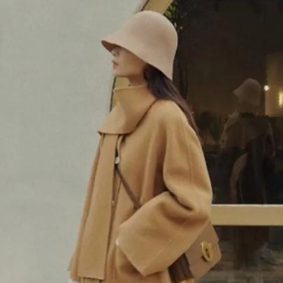 穿大衣，搭配“窄腿裤”还是“宽腿裤”？看这些潮人穿搭就明白了