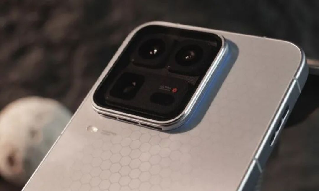 iQOO 15 Ultra 游戏、风扇噪音实测