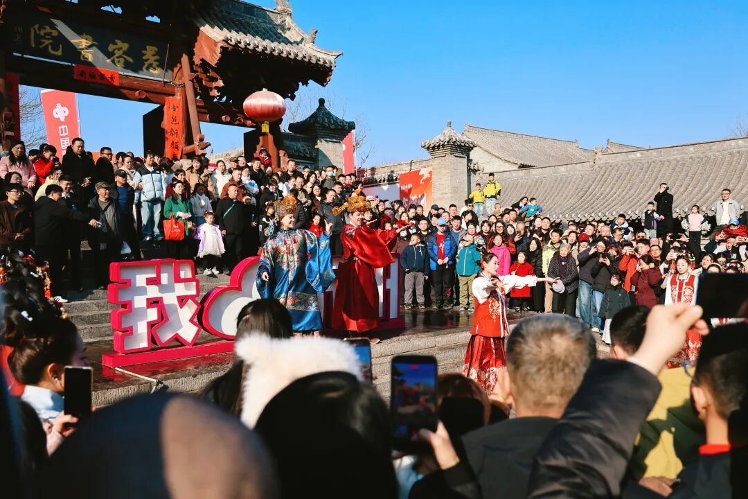山西两个古县城今年打擂哪家强?!太原单日接待游客突破12万人次!忻州日均客流量稳定在15万人次以上……