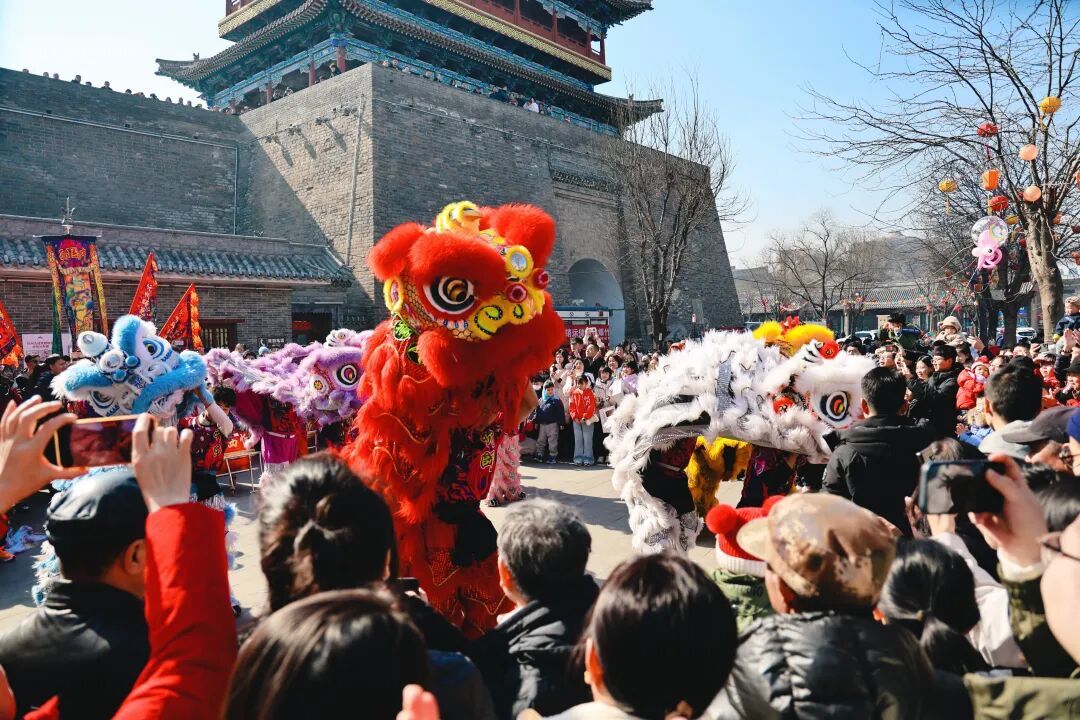 山西两个古县城今年打擂哪家强?!太原单日接待游客突破12万人次!忻州日均客流量稳定在15万人次以上……