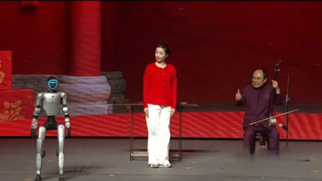 铁骨藏柔情,烟火暖齐鲁——2026山东机器人春晚的“烟火气儿”盛宴