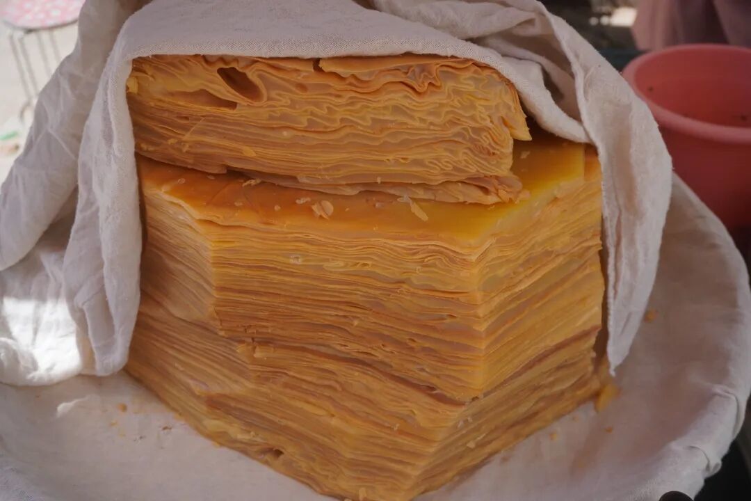 舌尖上的云南|南涧油粉,是名副其实的锅巴千层