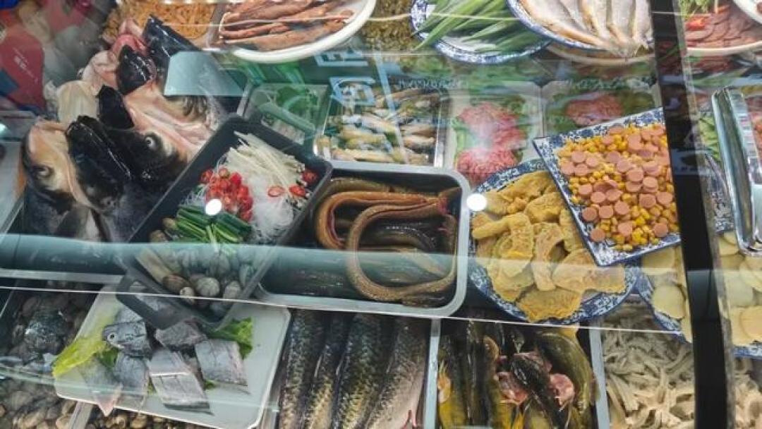 故乡里的中国|一口炒锅闯江湖,江西小炒如何成为离乡者的路标?