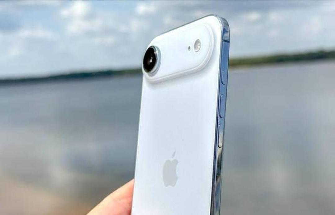iPhone17成鸡肋 实测对比 两款旧机更值得选