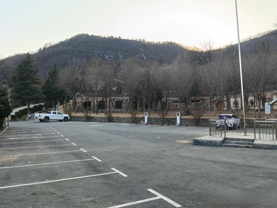 菌香荷韵 岩上云栖!栾川秋扒乡:伏牛山深处的全季乡村旅游目的地