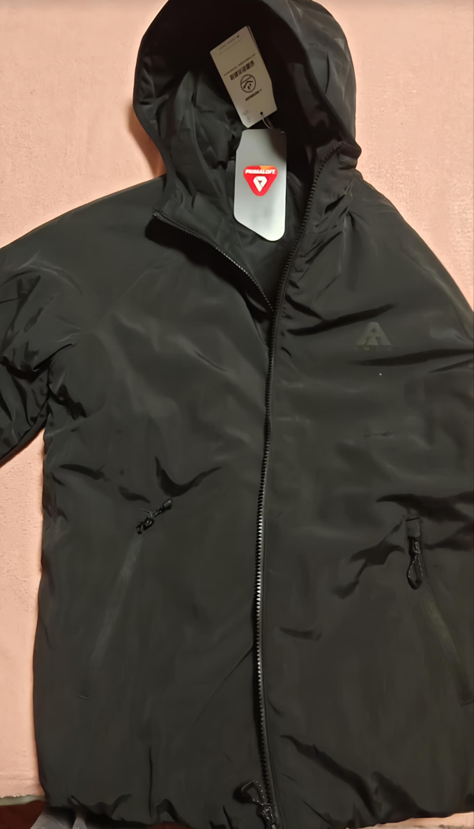 安踏运动棉服