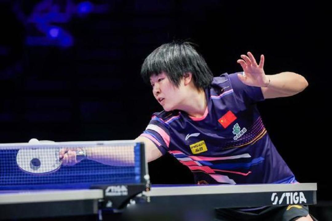 五战不胜！国乒小将覃予萱0-3遭克星横扫，止步新加坡大满贯