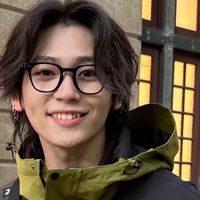 始祖鸟、凯乐石割不动年轻人，很多人都在穿这3个“平替”冲锋衣