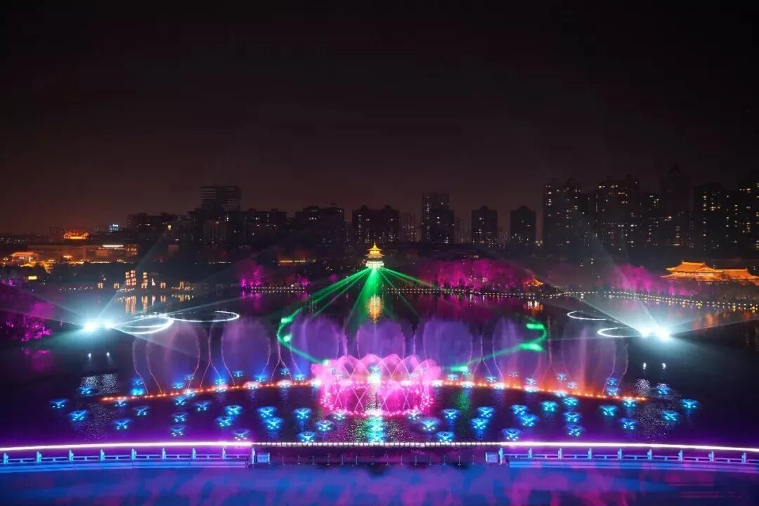 2026大唐芙蓉园春节演出全攻略|56场好戏连台,承包你的盛唐年味! 金蛇辞旧岁,骏马踏春来!2026大唐芙蓉园春节演出