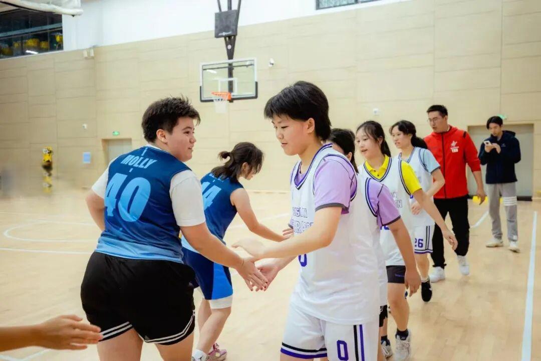 队员心声：清澜女篮三连冠背后的故事