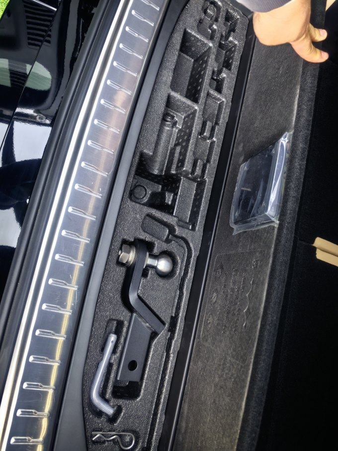 方程豹新能源车