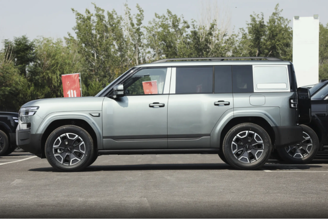 20万的热门大五座SUV,方程豹钛7到底能不能买?来看车主怎么说