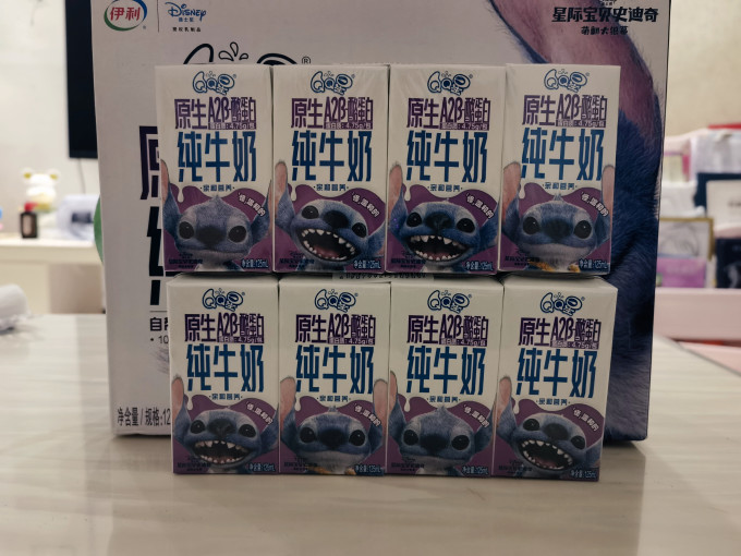 伊利水饮冲调