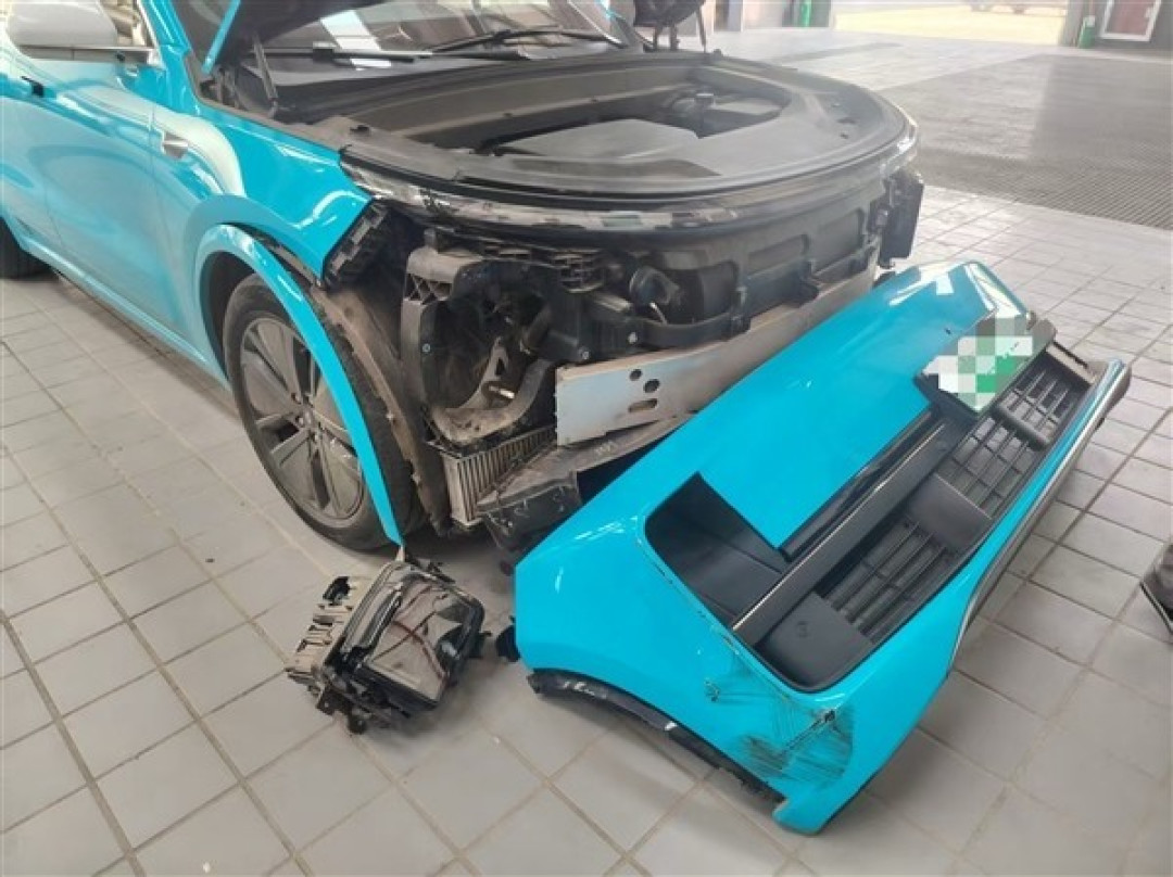 理想L8大灯更换费1.45万元，远低于同级豪华品牌