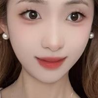  正圆强光水晶澳白耳钉！轻奢气质焊在耳间