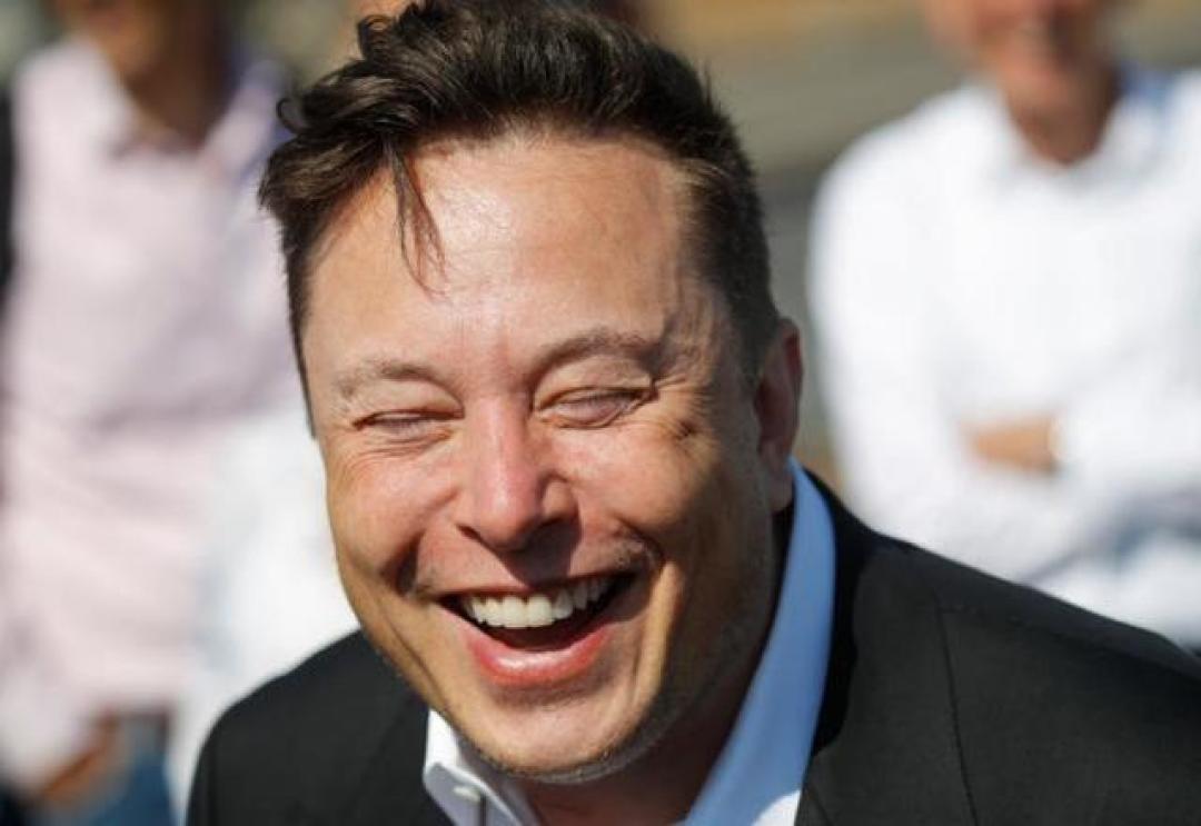 您提到的“挨隆马斯克”应为埃隆·马斯克(Elon Musk)
