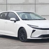 全新卡罗拉和轩逸共同亮相，想买现款的朋友建议等等