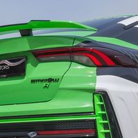 妈妈，我就要开影豹R！