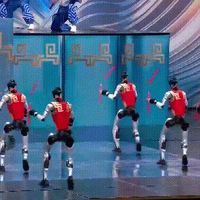 春晚机器人C位出道后卖爆：63万一台也被秒抢，中国智造火了