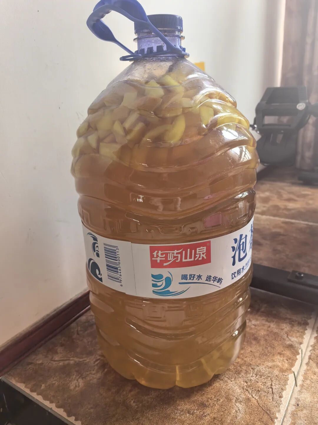 小区里随处可见的柚子，捡回家吧，我教你做洗洁精，巨好用