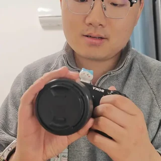 SONY6700使用一年体验~ 介绍一下我的小相机以及我的三个镜头~
#索尼a6700 #索尼 #适马1850 #索尼18135 #唯卓仕