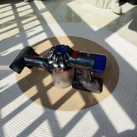 戴森V10是轻便神器还是溢价鸡肋？1300+用户真实观点大PK