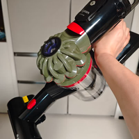 戴森V8 Slim轻量设计是否牺牲清洁力？1000+用户观点大碰撞