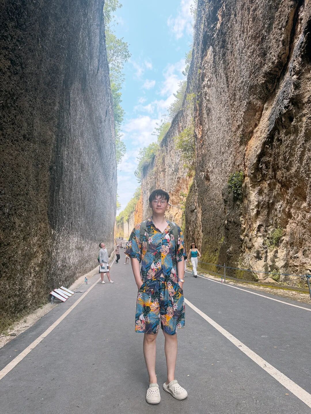 巴厘岛游记——月色摇晃树影穿梭在热带雨林
