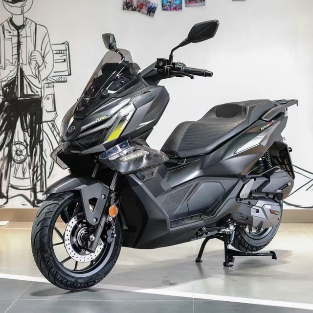 刚上市就登顶！无极翼龙 SR150R 凭啥把升仕 150X 挤下榜首？