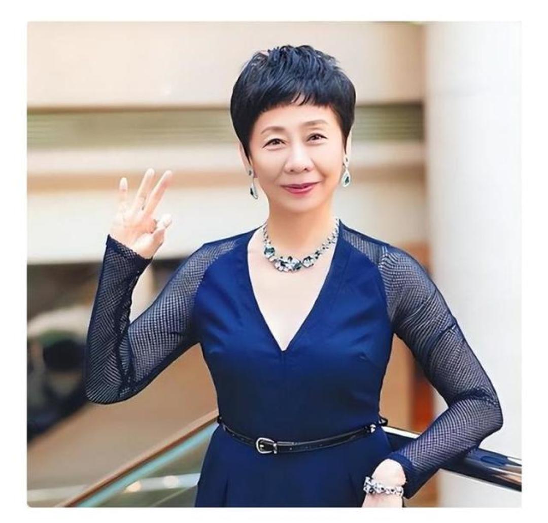 《甄嬛传》爆火十三,导演郑晓龙的名字家喻户晓,可谁曾想到
