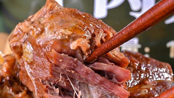 牛肉火锅罐头，军用罐头测评#罐头#军粮测评