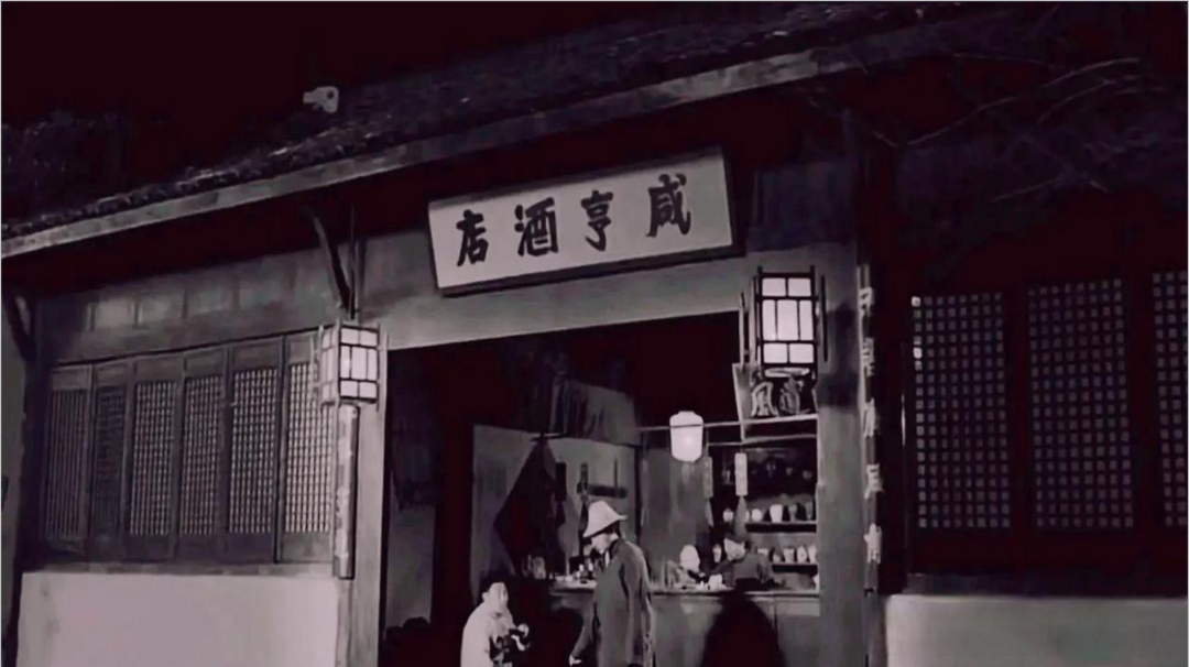 《孔乙己》可以从哪些方面解读?