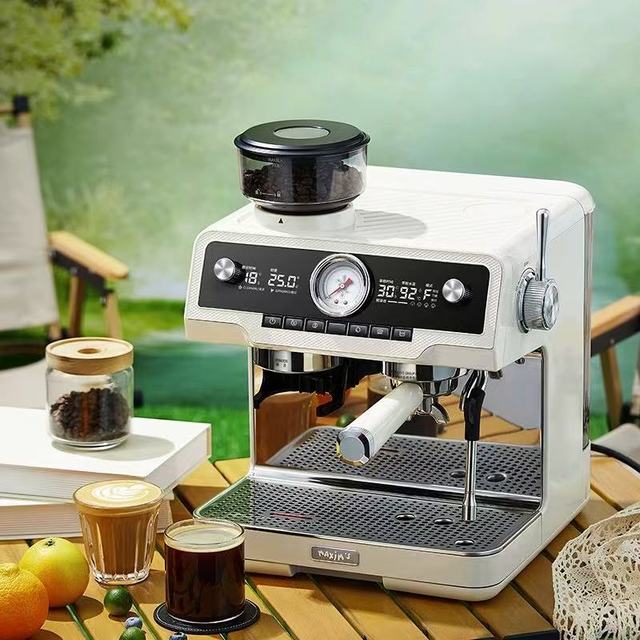 在家实现咖啡自由，马克西姆新马赛咖啡机真香现场☕️