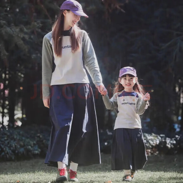 小猪班纳山系运动长袖T恤